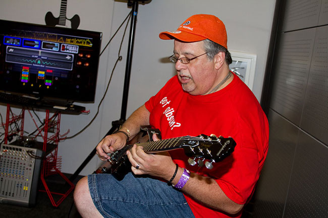 Epiphone Celebrates 140th Anniversary With Open House Event