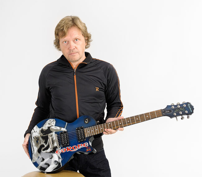 Europe's Exclusive Auction of 10 Special Edition Airbrushed Epiphone Guitars